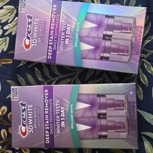 NEW Crest Deep Stain Remover Toothpaste Set